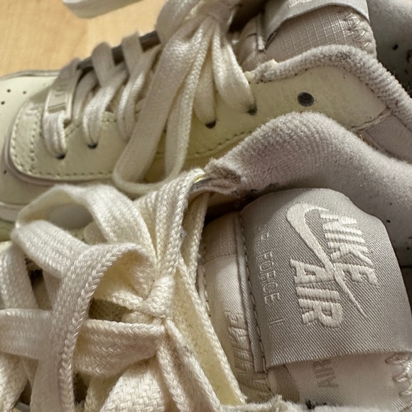 Nike AF1 - Picture 3 of 3